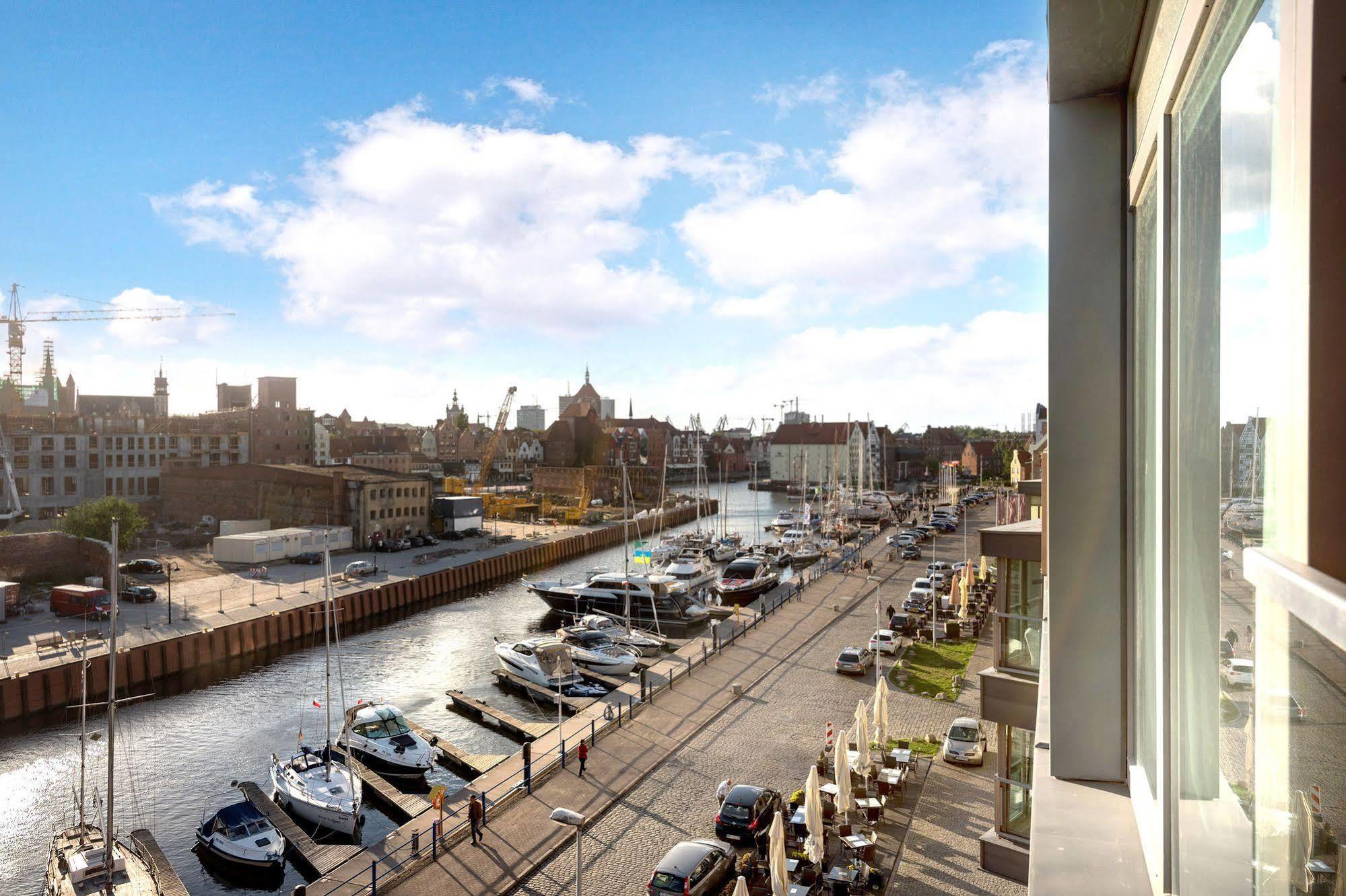 Waterlane Pool & Gym Apartments Gdańsk Exterior foto